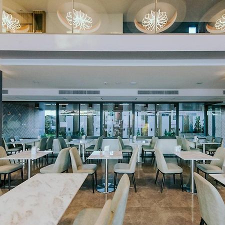 Arista Hotel Ubon Ubon Ratchathani Extérieur photo