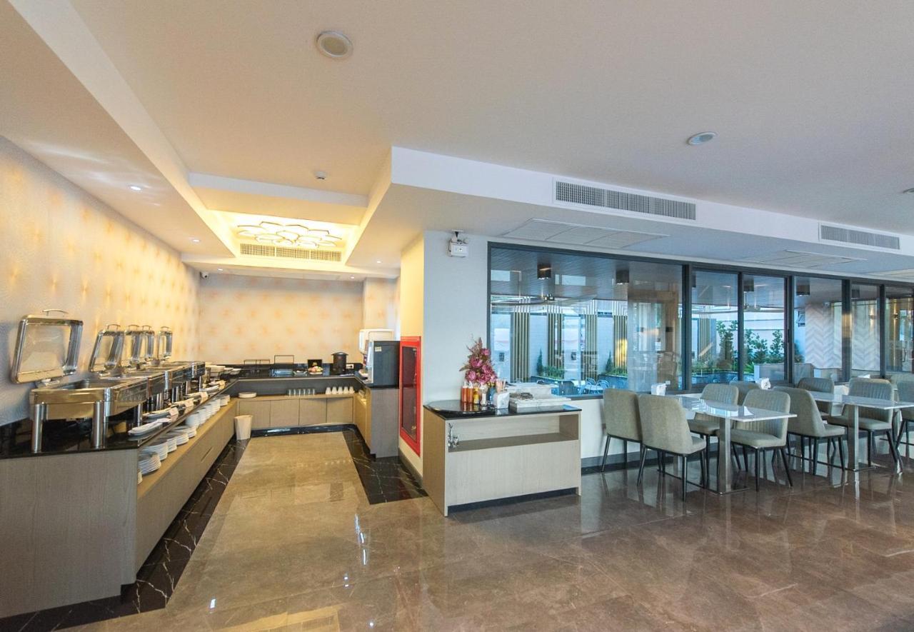 Arista Hotel Ubon Ubon Ratchathani Extérieur photo