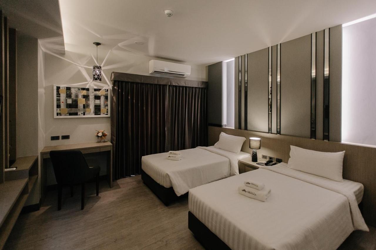Arista Hotel Ubon Ubon Ratchathani Extérieur photo
